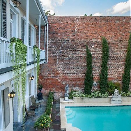 Chateau Hotel New Orleans Bagian luar foto