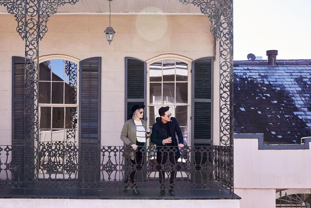 Chateau Hotel New Orleans Bagian luar foto