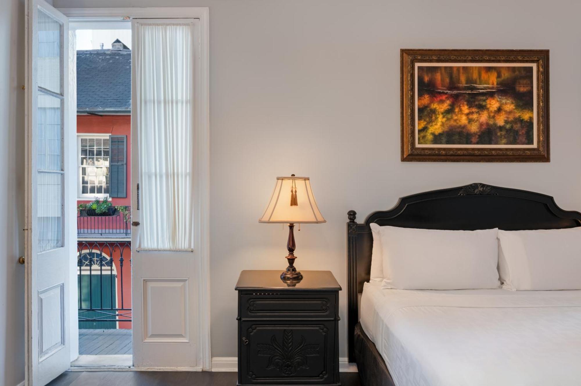 Chateau Hotel New Orleans Bagian luar foto
